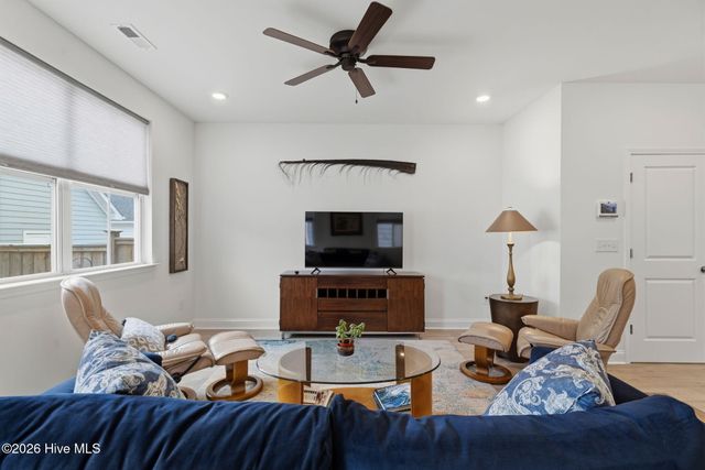 824 Edgerton Drive 509, Wilmington, NC 28412