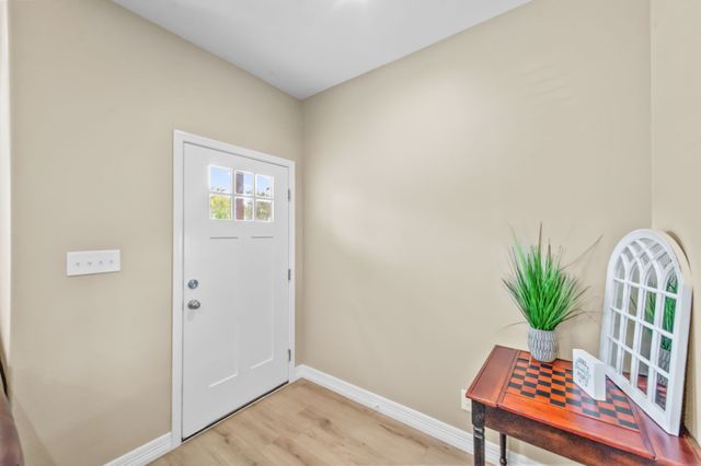 613 W Elm Street, Denison, TX 75020