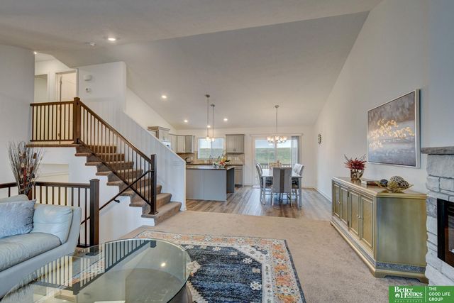 16929 Nebraska Avenue, Omaha, NE 68116