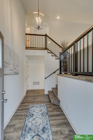 16929 Nebraska Avenue, Omaha, NE 68116