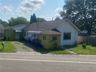 825 Broadway Street, Southport, NY 14904