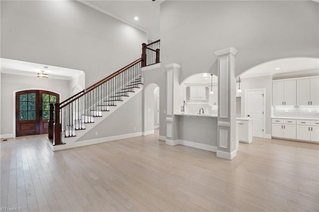 5477 Meadowlark Court, Winston-salem, NC 27106