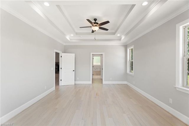 5477 Meadowlark Court, Winston-salem, NC 27106