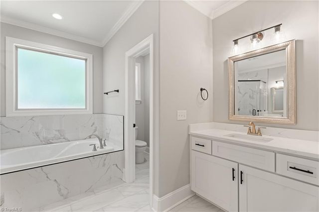 5477 Meadowlark Court, Winston-salem, NC 27106