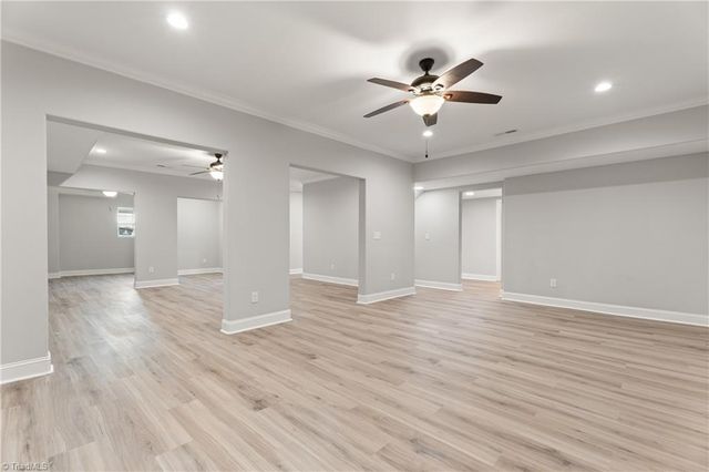 5477 Meadowlark Court, Winston-salem, NC 27106