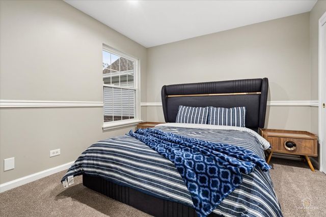 126 Bay Drive 126, Itasca, IL 60143