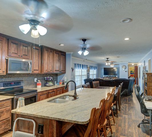 600 Timbers East Drive, Haughton, LA 71037