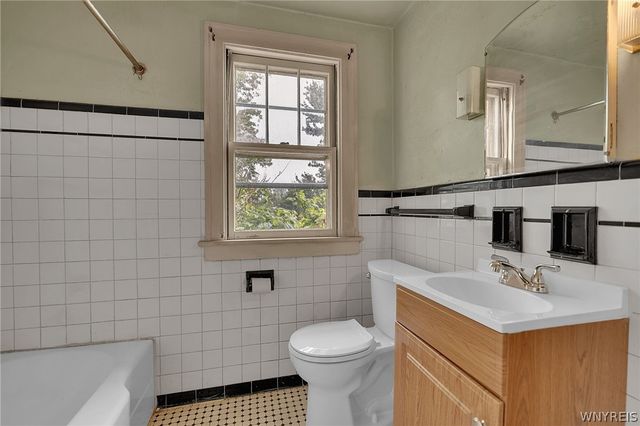2705 Niagara Road, Wheatfield, NY 14304