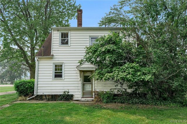 2705 Niagara Road, Wheatfield, NY 14304
