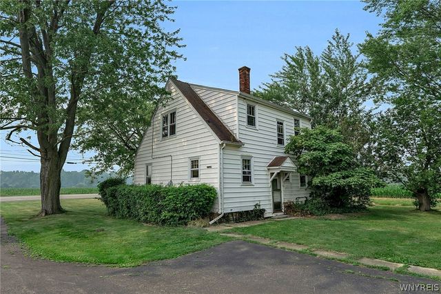 2705 Niagara Road, Wheatfield, NY 14304