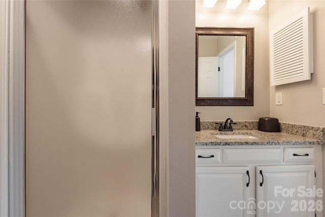 2744 Von Thuringer Court, Charlotte, NC 28210