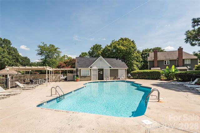 2744 Von Thuringer Court, Charlotte, NC 28210
