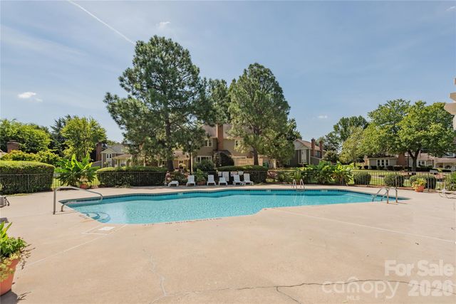 2744 Von Thuringer Court, Charlotte, NC 28210