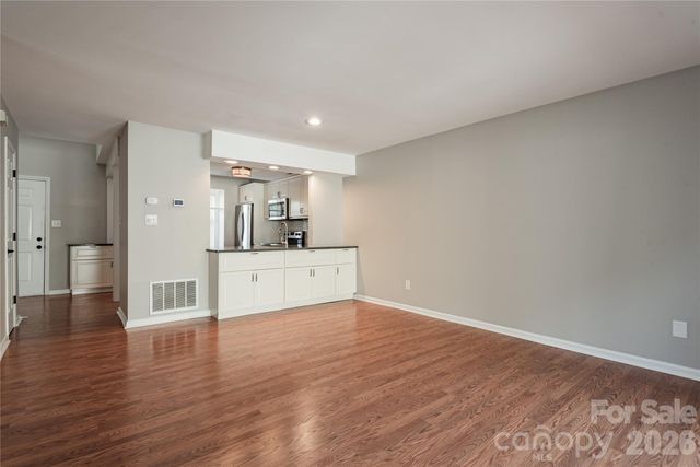 2744 Von Thuringer Court, Charlotte, NC 28210