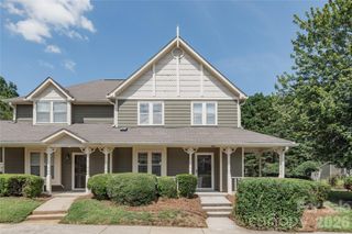2744 Von Thuringer Court, Charlotte, NC 28210