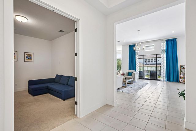 5000 Olimpico WAY, Leander, TX 78641