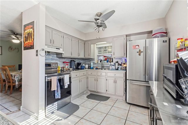 2124 Hawk Avenue, Mcallen, TX 78504