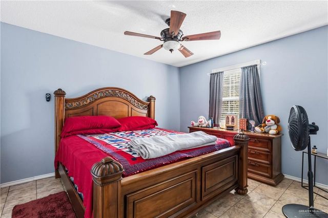 2124 Hawk Avenue, Mcallen, TX 78504