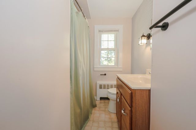 328 S Mammoth Road, Manchester, NH 03109
