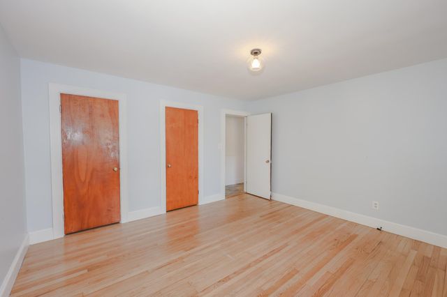 328 S Mammoth Road, Manchester, NH 03109