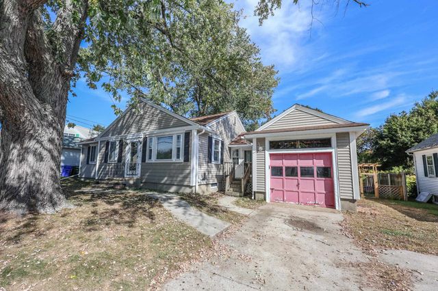 328 S Mammoth Road, Manchester, NH 03109