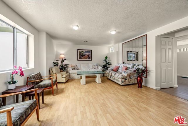 2326 Arthur Street, Los Angeles, CA 90065