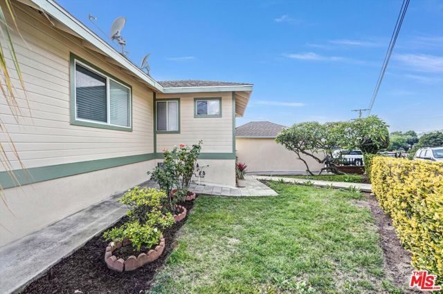 2326 Arthur Street, Los Angeles, CA 90065