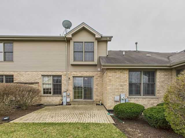 9004 Newcastle Court, Tinley Park, IL 60487