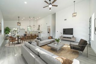 4 Huisache LN, Wimberley, TX 78676