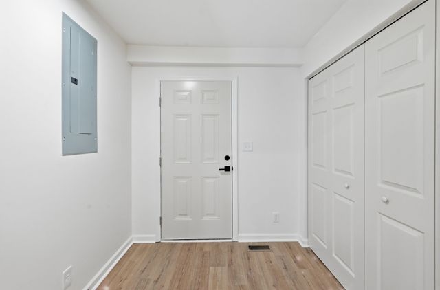 3218 Moorewood Dr, Nashville, TN 37207
