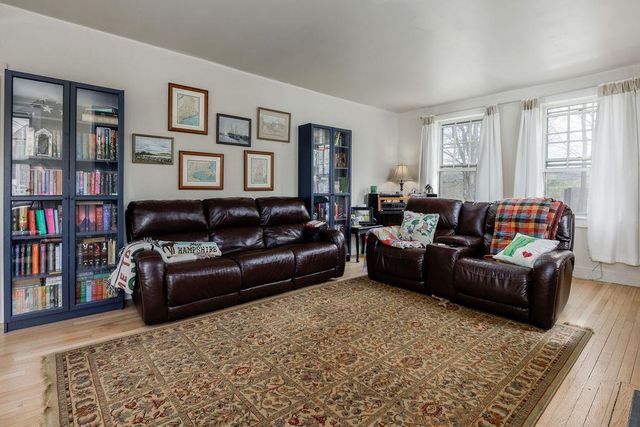 2103 Vermont Route 106, Weathersfield, VT 05151