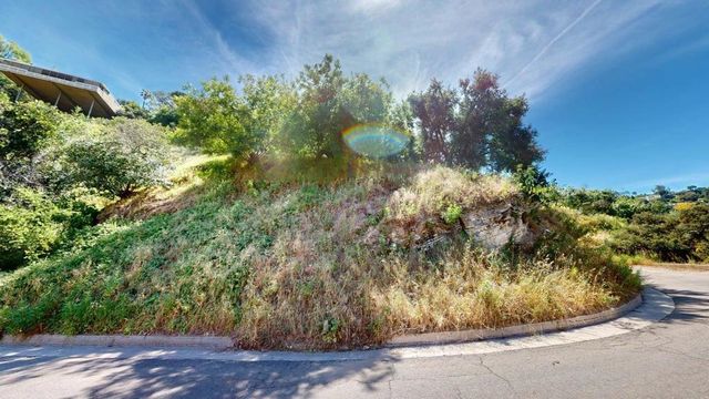 3810 Knobhill Drive, Sherman Oaks, CA 91423