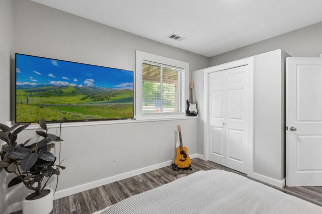 2513 93rd Way, Brooklyn Park, MN 55444