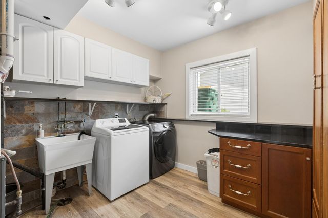 2513 93rd Way, Brooklyn Park, MN 55444