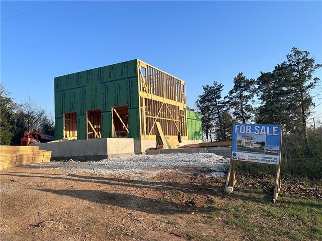 250 Crown Road, Diamond City, AR 72630