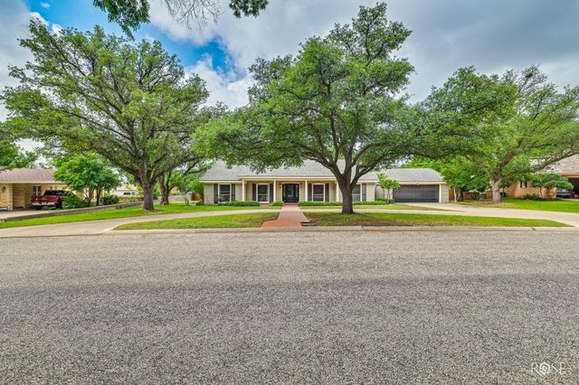 2305 Douglas Drive, San Angelo, TX 76904