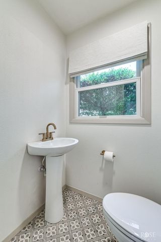 2305 Douglas Drive, San Angelo, TX 76904