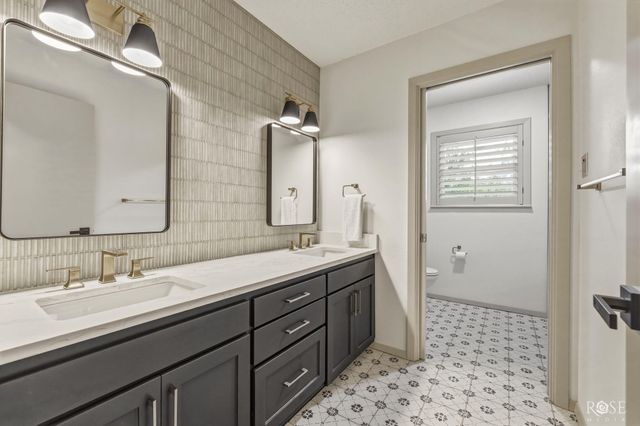 2305 Douglas Drive, San Angelo, TX 76904