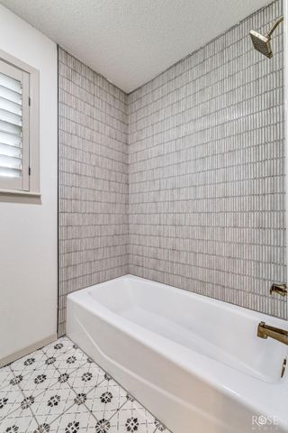 2305 Douglas Drive, San Angelo, TX 76904