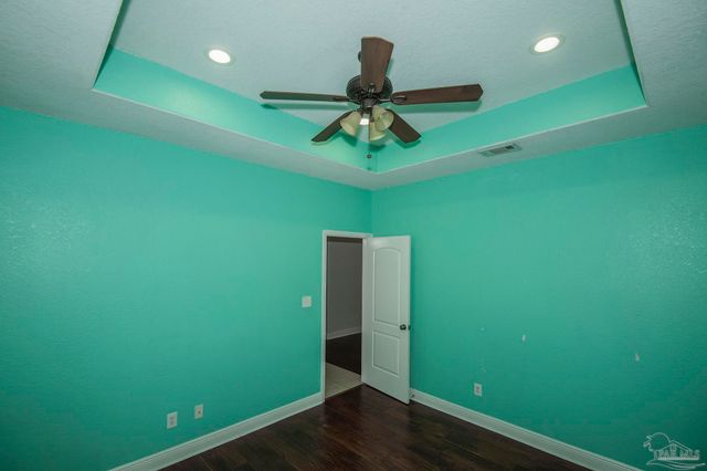 3310 Indian Hills Dr, Pace, FL 32571