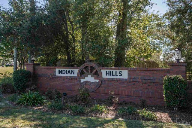 3310 Indian Hills Dr, Pace, FL 32571