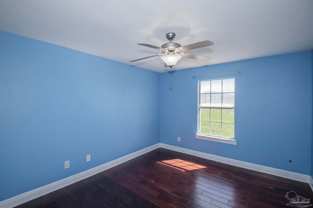 3310 Indian Hills Dr, Pace, FL 32571