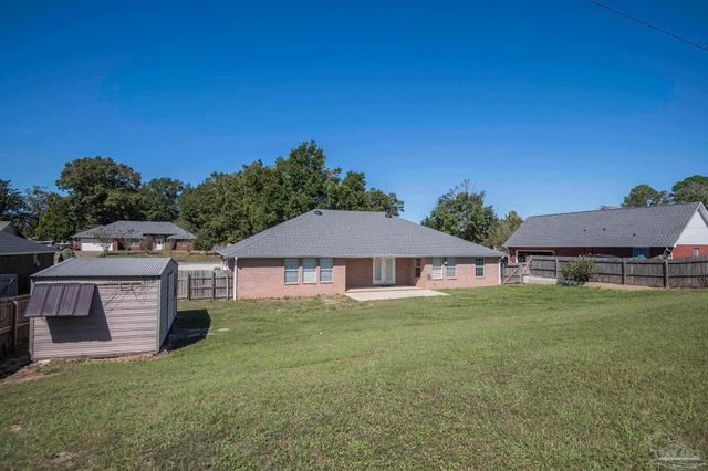 3310 Indian Hills Dr, Pace, FL 32571