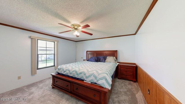 160 MOONLITE Drive, Satsuma, FL 32189