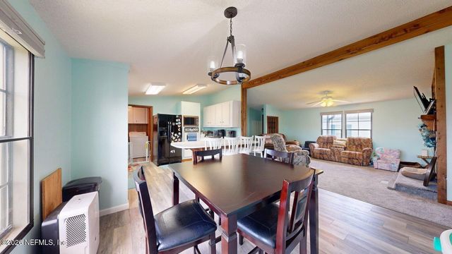 160 MOONLITE Drive, Satsuma, FL 32189