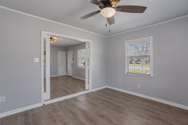 801 E Johnson ST, Burnet, TX 78611