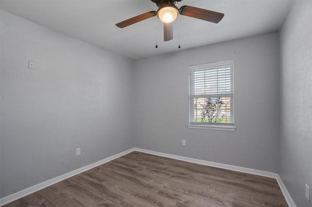 801 E Johnson ST, Burnet, TX 78611