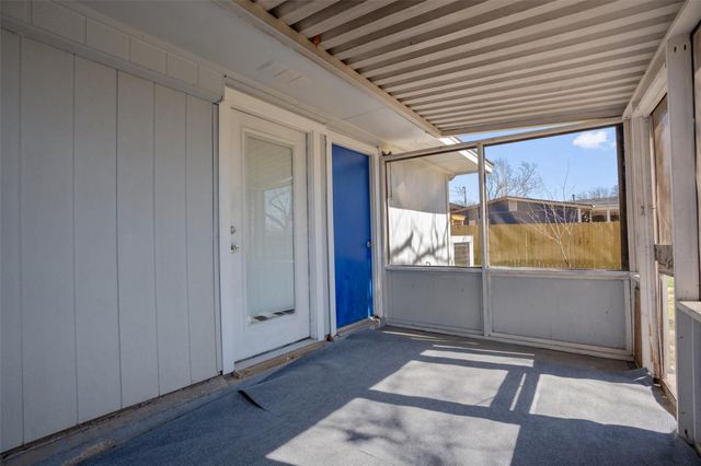 801 E Johnson ST, Burnet, TX 78611