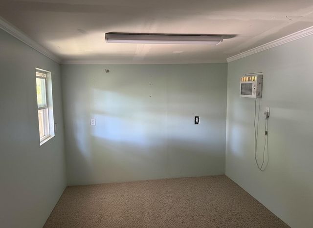 801 E Johnson ST, Burnet, TX 78611