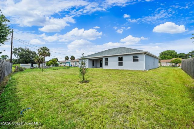 146 Lehigh Avenue SE, Palm Bay, FL 32909